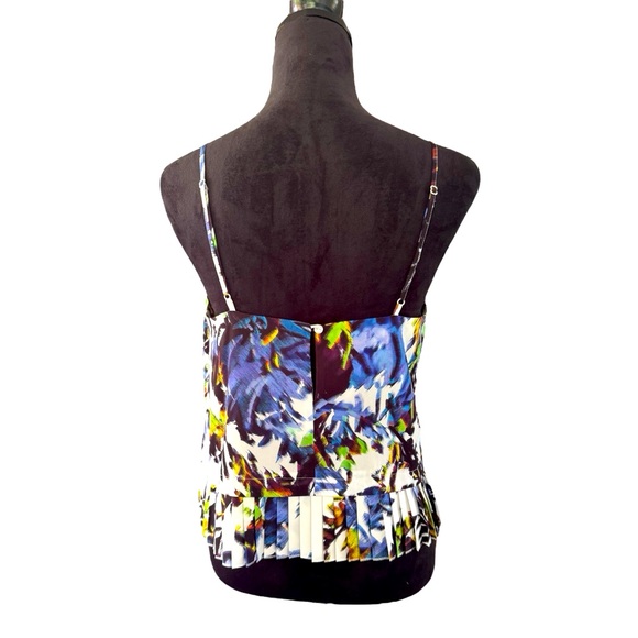 Like New French Connection Blouse - Picture 2 of 8